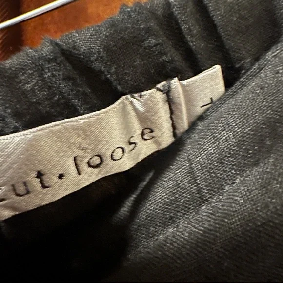 Cut loose Black Linen Skirt Women’s Sz large gathered hem - Picture 5 of 7